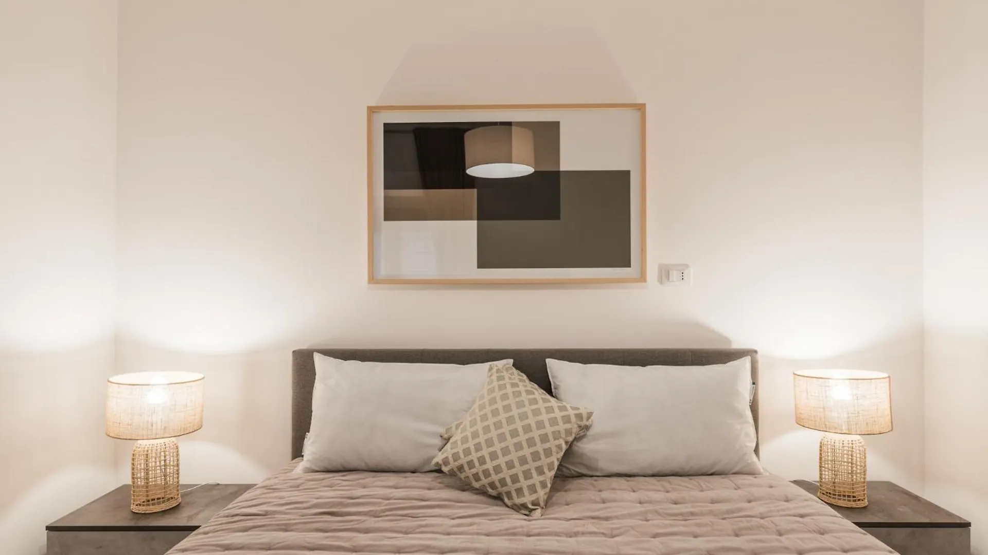 The Best In Rome Orologio Apartment
