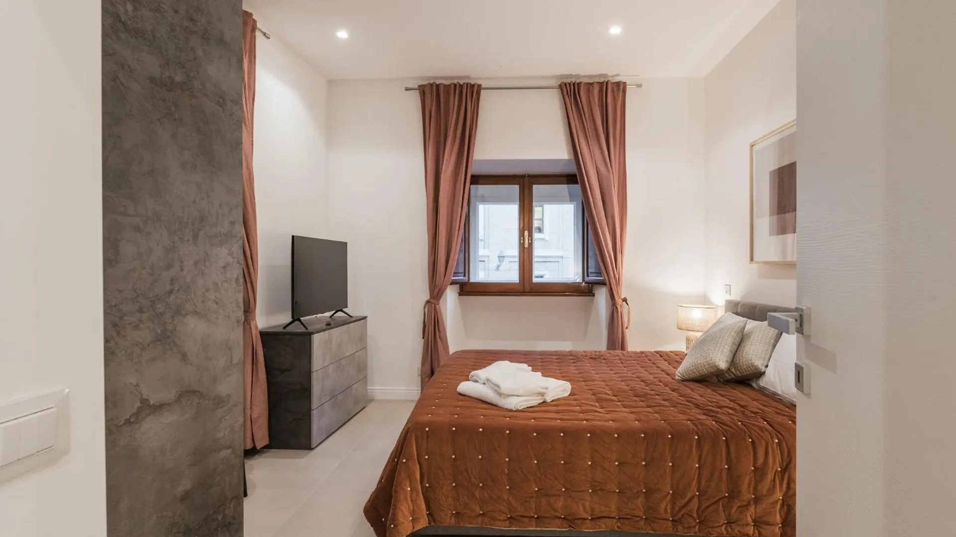 The Best In Rome Orologio Apartment